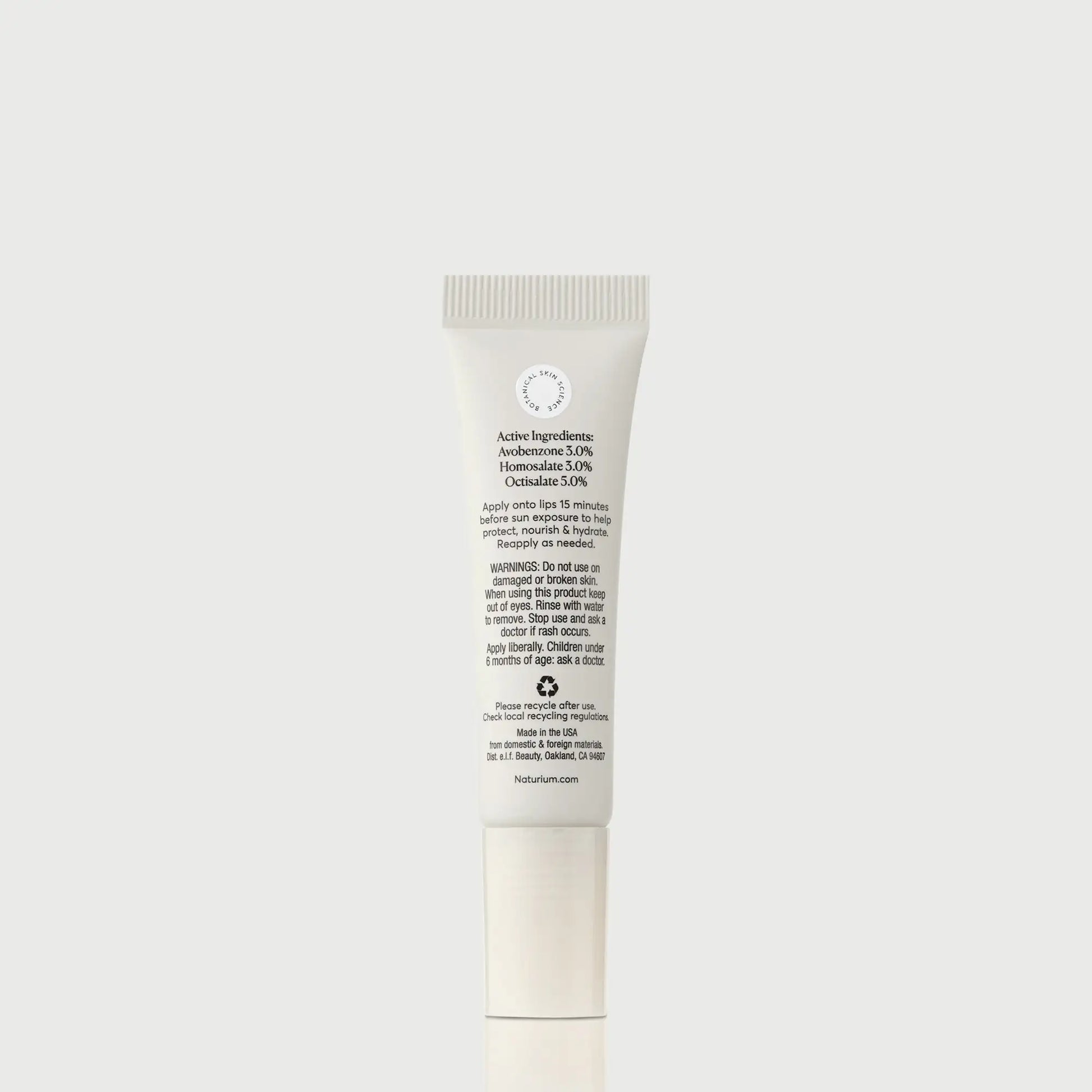 phyto-glow-lip-balm-spf-45-clear-q5 NATR-10124_PhytoGlow_SPF_Clear_primary_capon_back_bonebkgd_1.webp