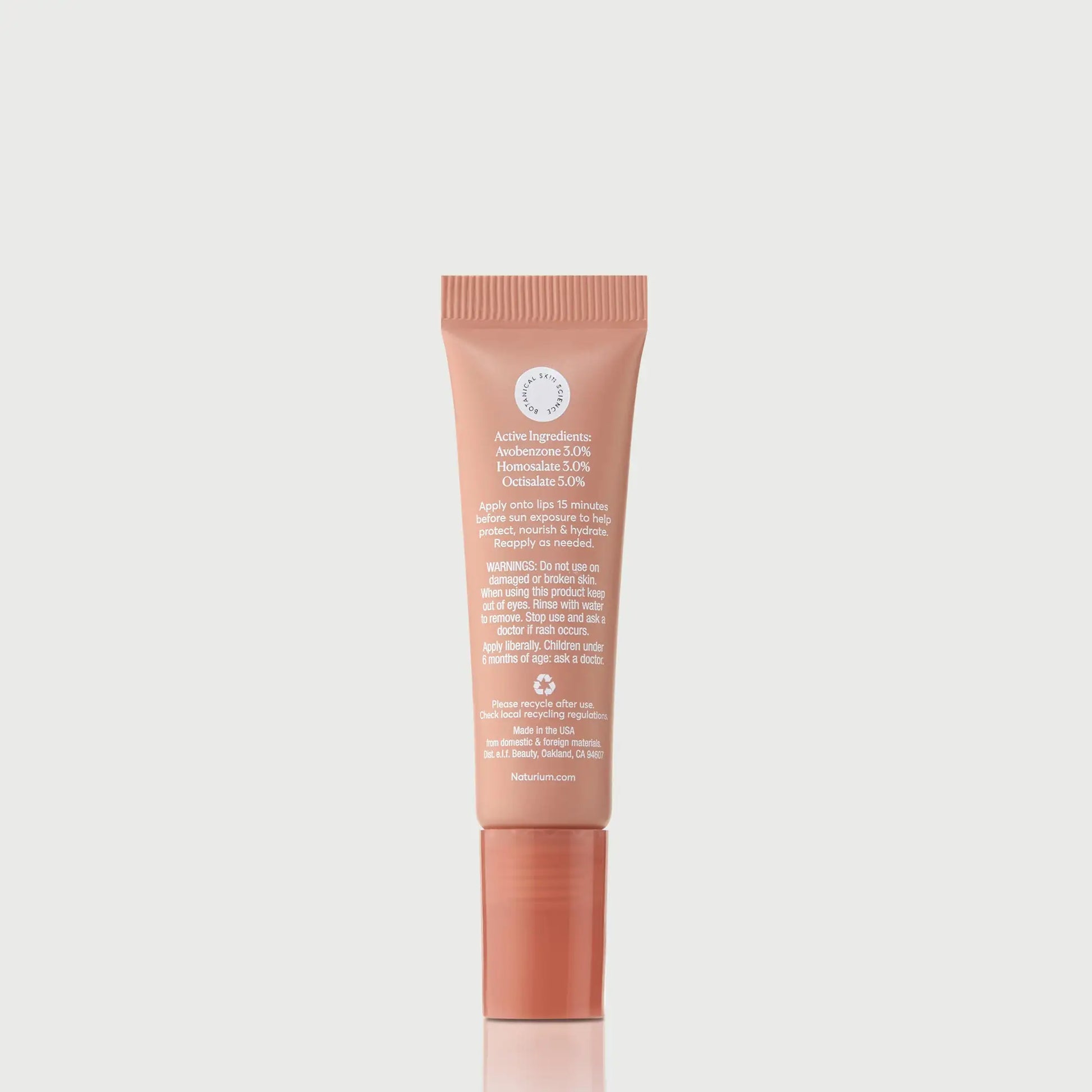 phyto-glow-lip-balm-spf-45-getaway-v0 NATR-10126_PhytoGlow_SPF_Getaway_primary_capon_back_bonebkgd_1.webp