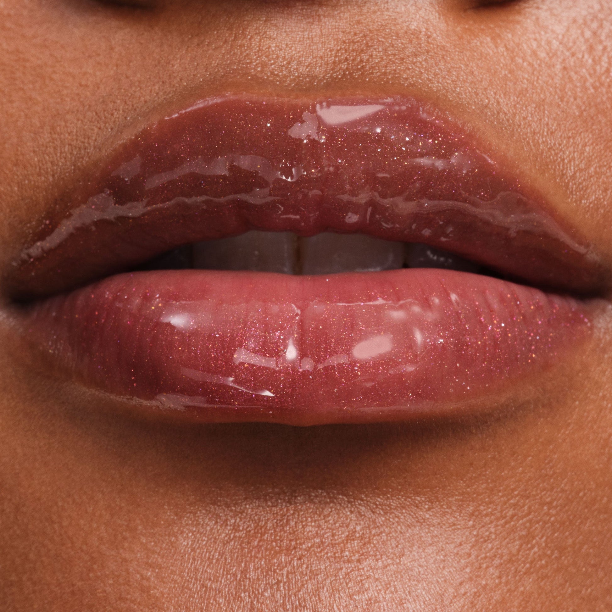 phyto-glow-lip-balm-shimmer-galaxy-r7 NATR-10137-Phyto-Glow-Lip-Hover-Galaxy.jpg