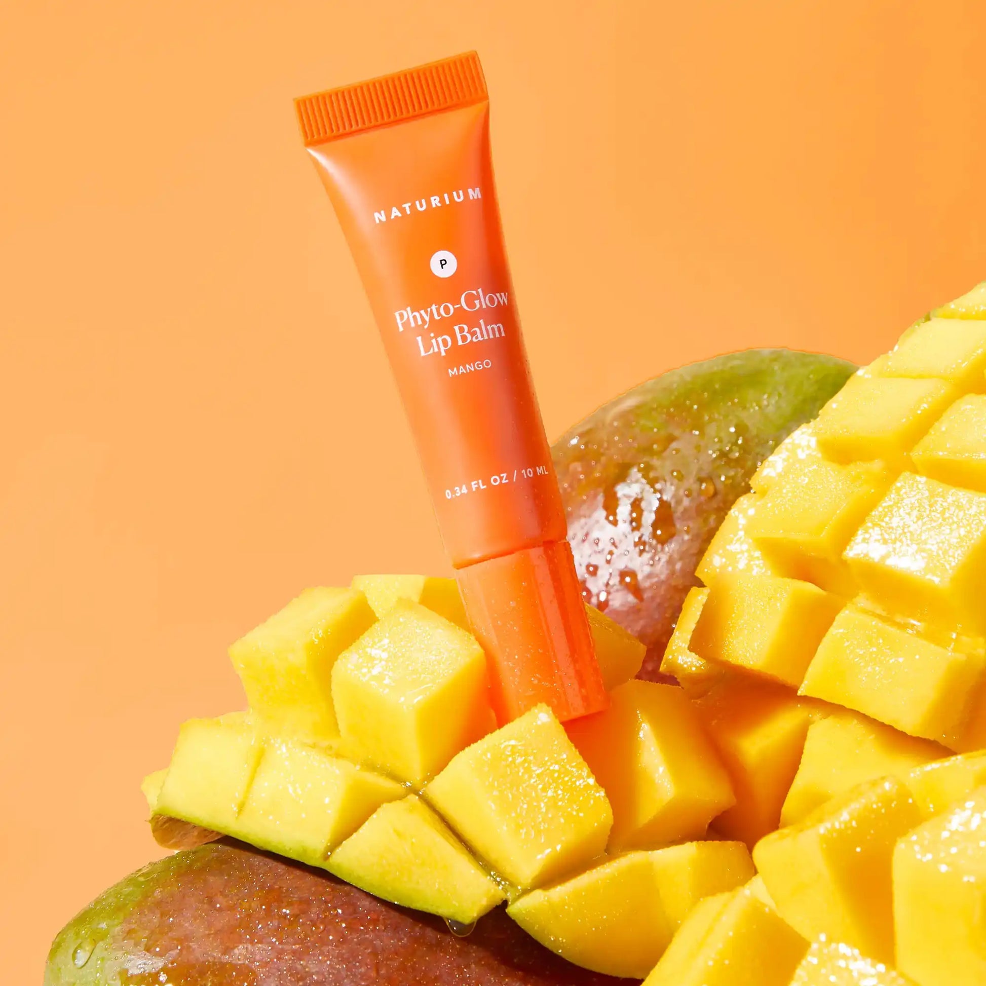 phyto-glow-lip-balm-mango-s0 phytoglow-mango_0272-crop.webp