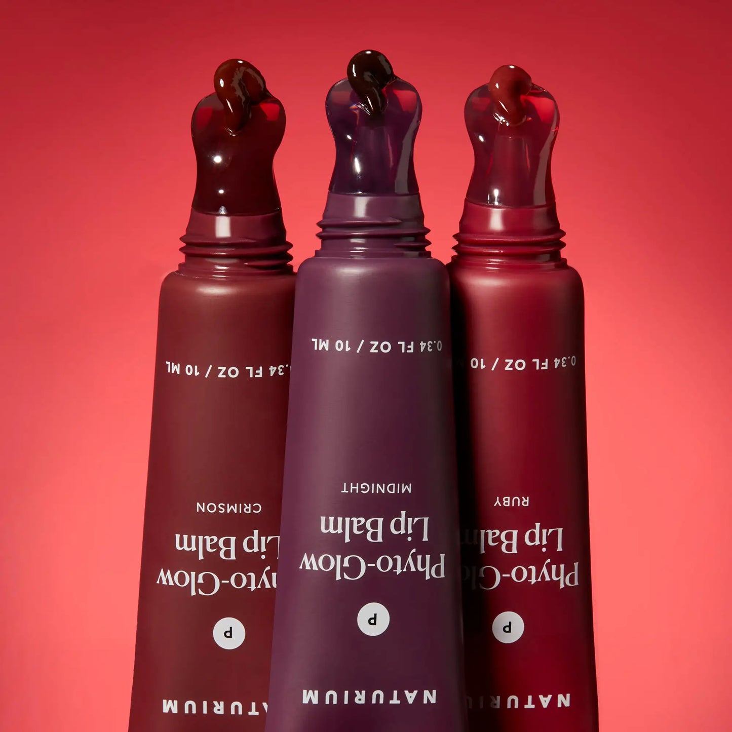 phyto-glow-lip-balm-crimson-y7 phytoglow-moody_6357-crop_1_e73a7054-8061-4f72-8a58-c0111f6fcffa.webp